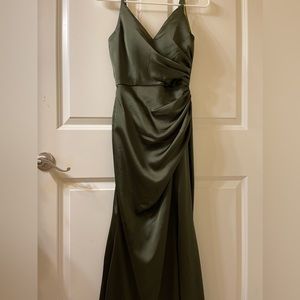 REVELRY BRIDESMAID DRESS IN RORY- DEEP OLIVE 713 SATIN X-SMALL